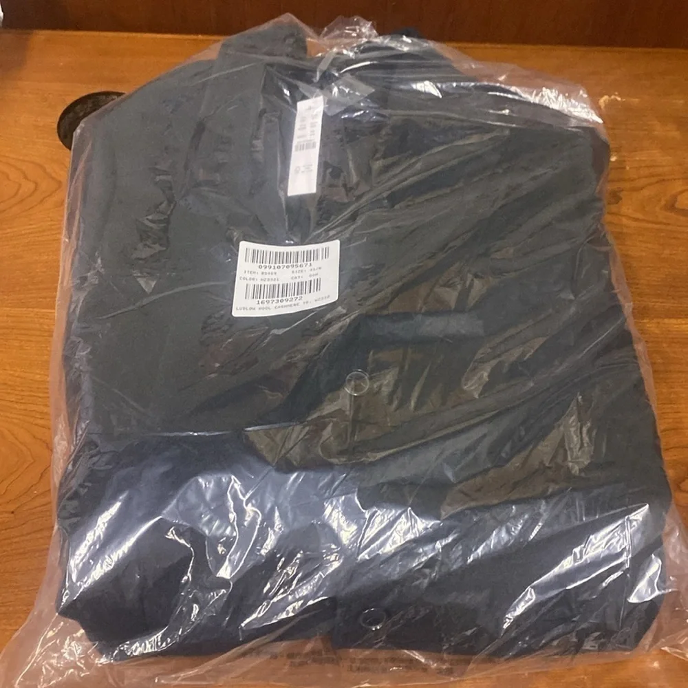 J Crew Ludlow topcoat in wool blend BS469
